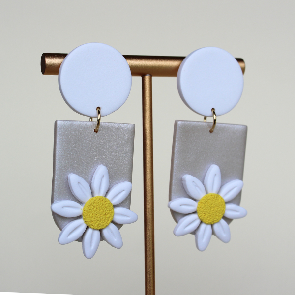 Daisy Reverie Earrings