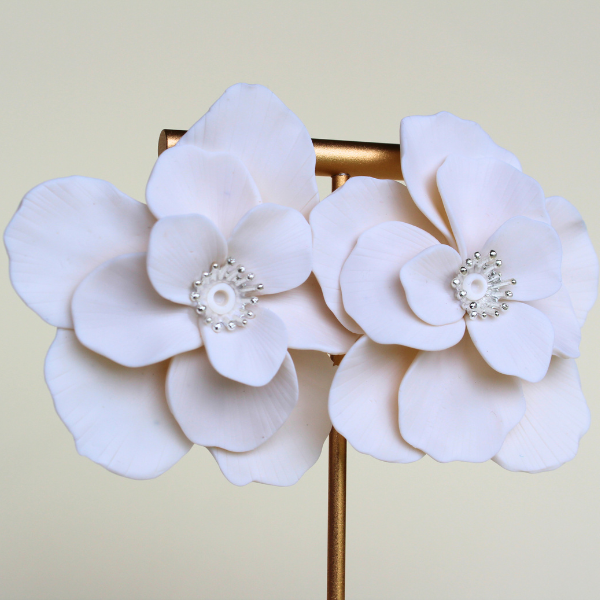 Snow Bloom Flower Studs